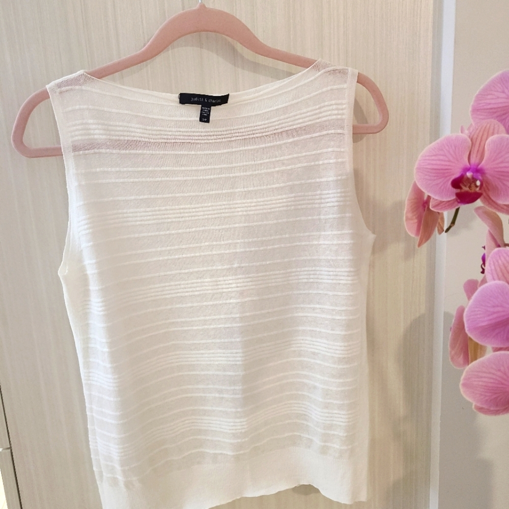 Short sleeves